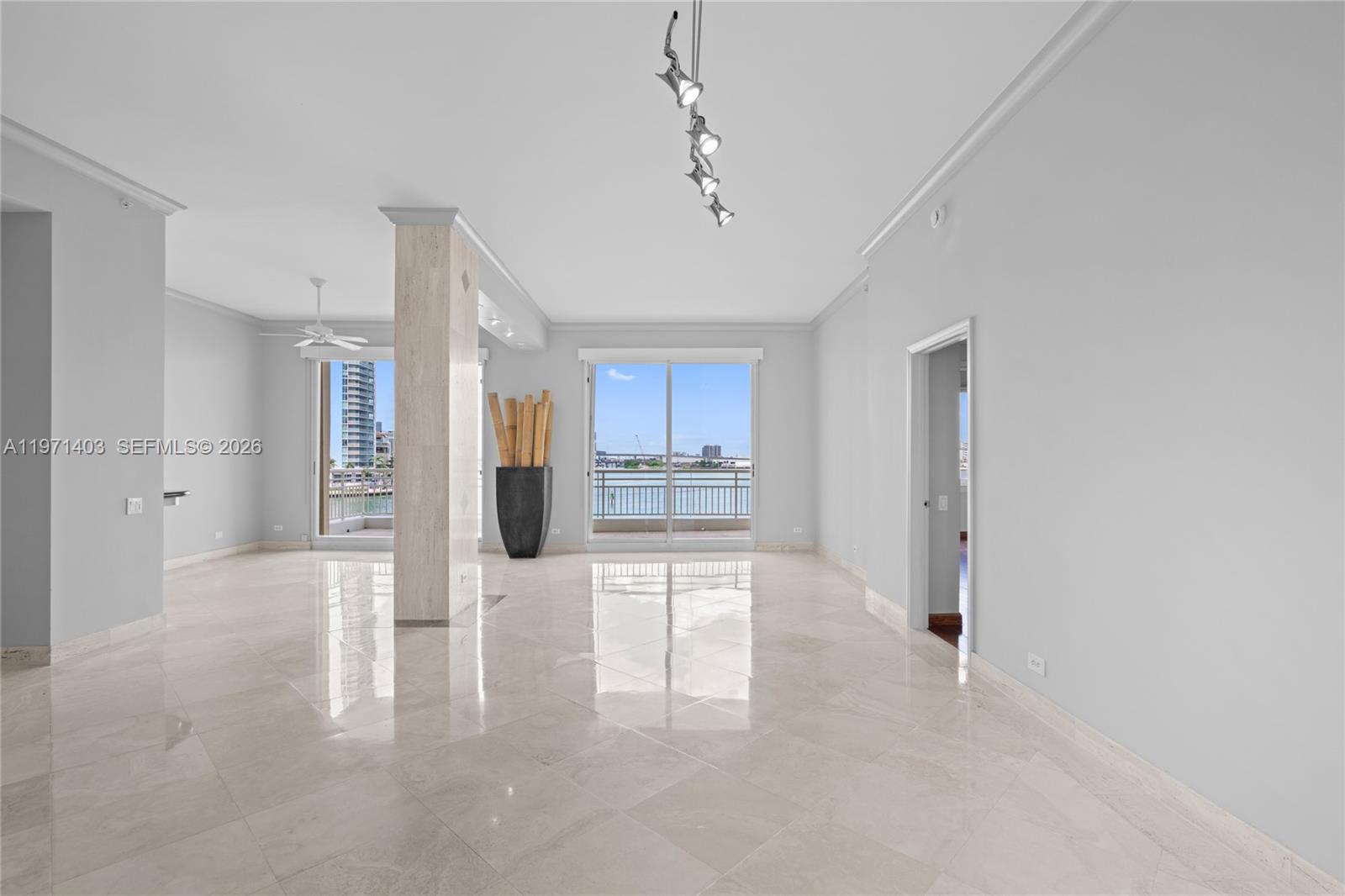 888 Brickell Key Dr #408 Miami, FL 33131