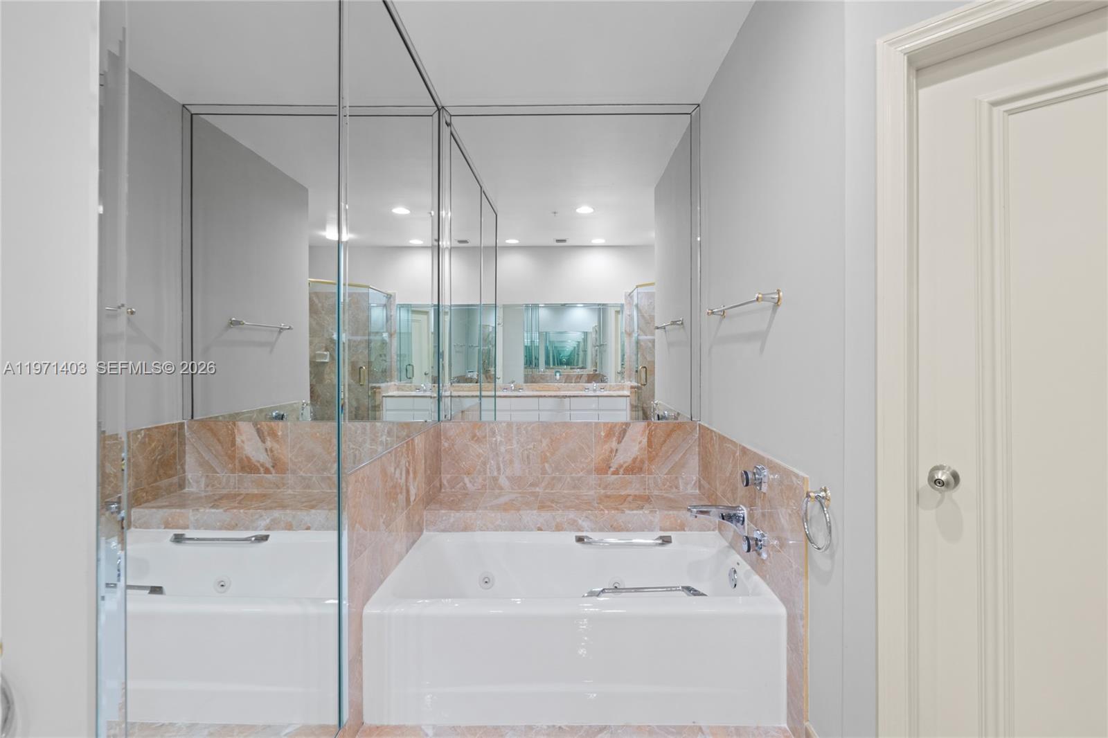 888 Brickell Key Dr #408 Miami, FL 33131