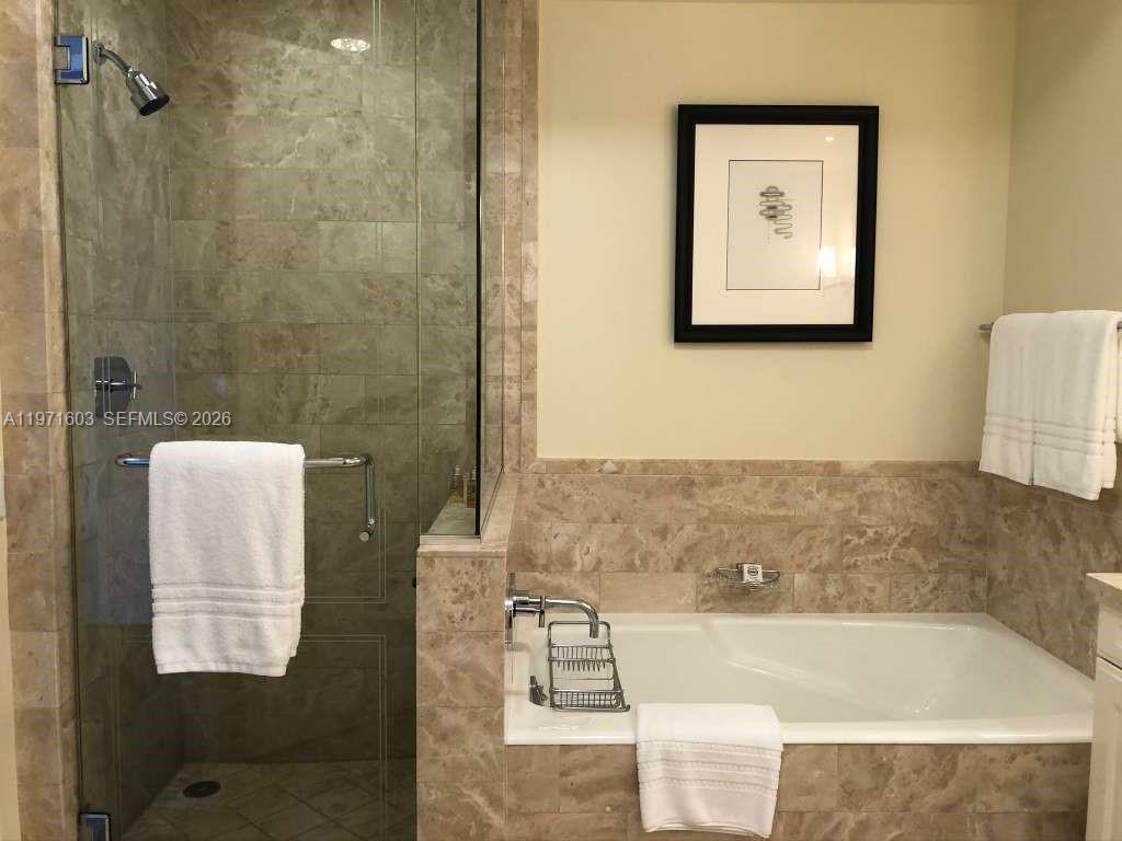 1435 Brickell Ave #3505 Miami, FL 33131