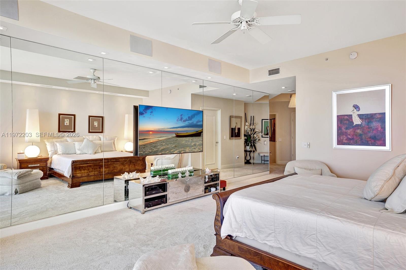 21200 Point Pl #PH2804 Aventura, FL 33180