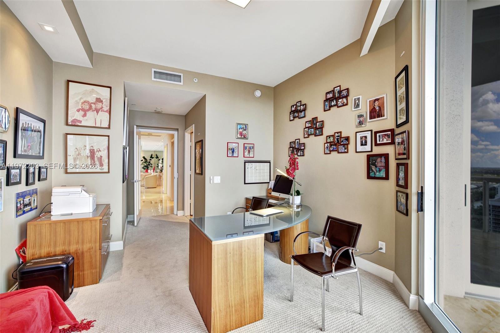 21200 Point Pl #PH2804 Aventura, FL 33180