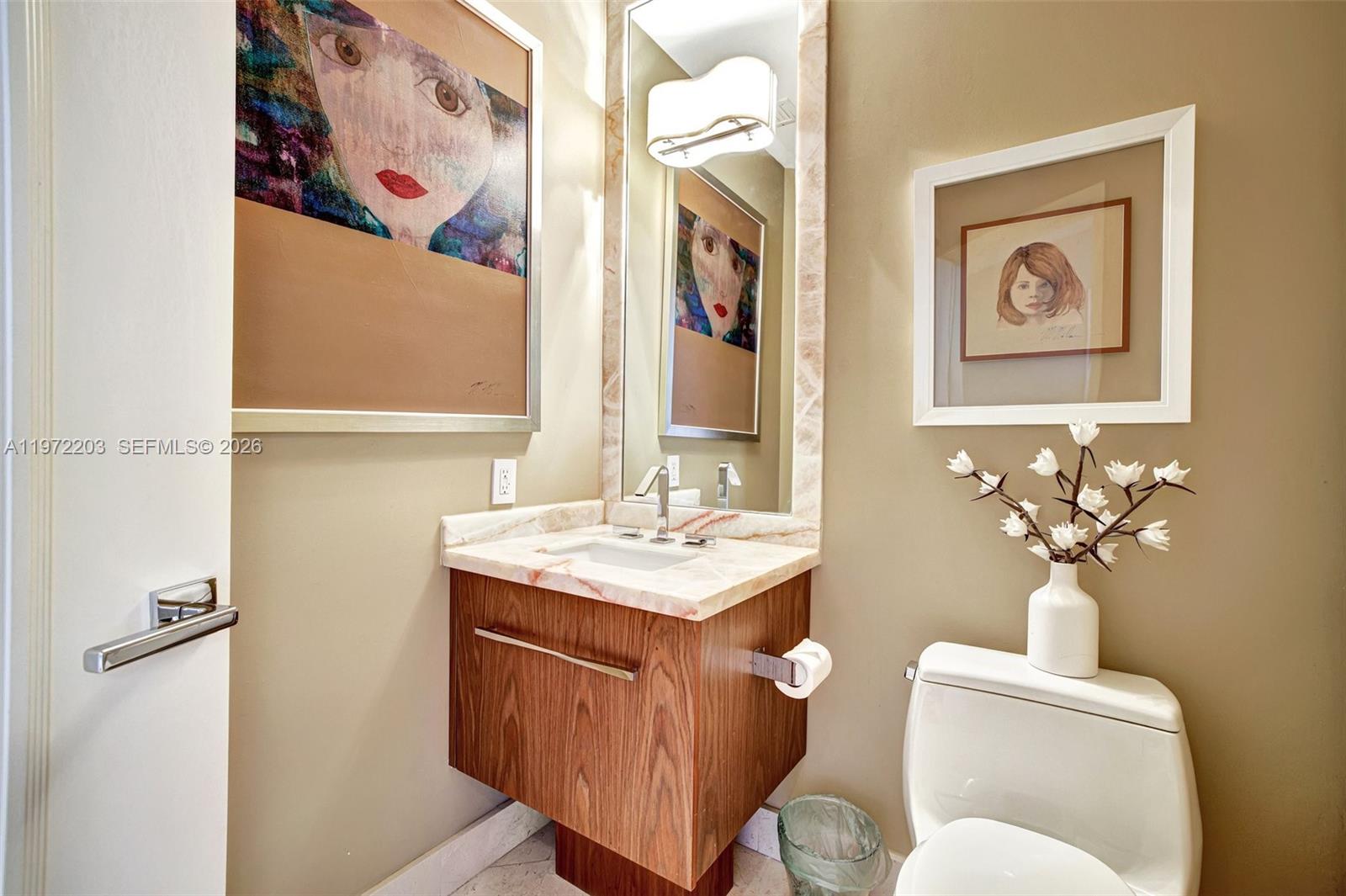 21200 Point Pl #PH2804 Aventura, FL 33180