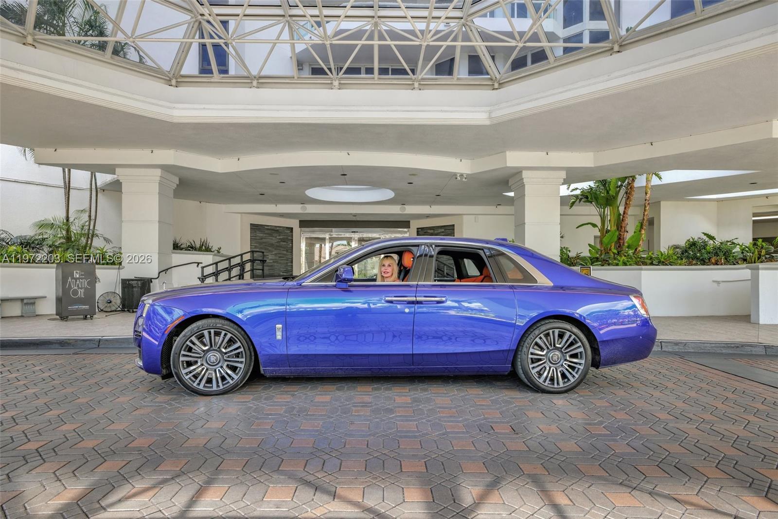 21200 Point Pl #PH2804 Aventura, FL 33180