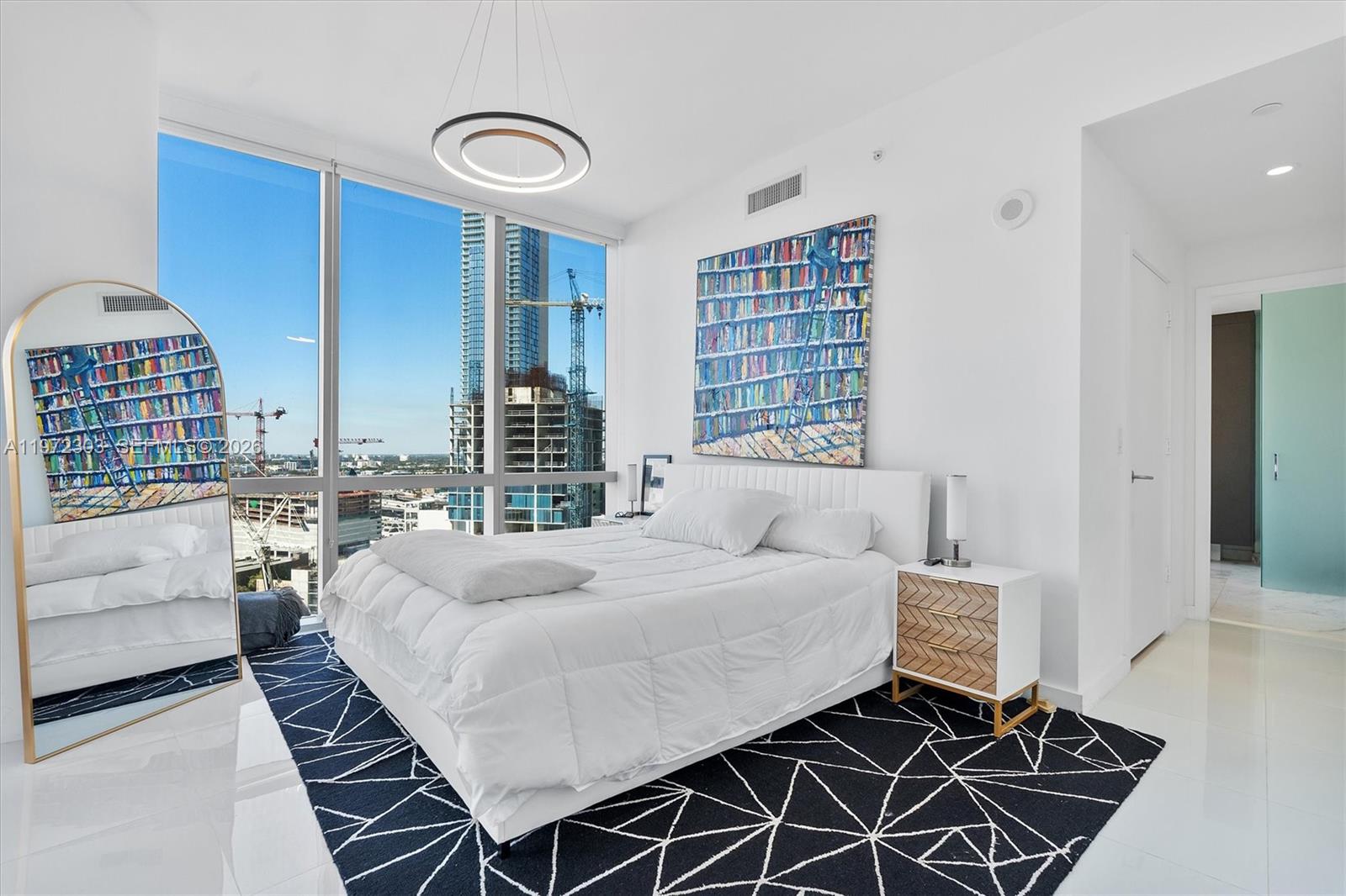 image Paramount Miami Worldcenter24