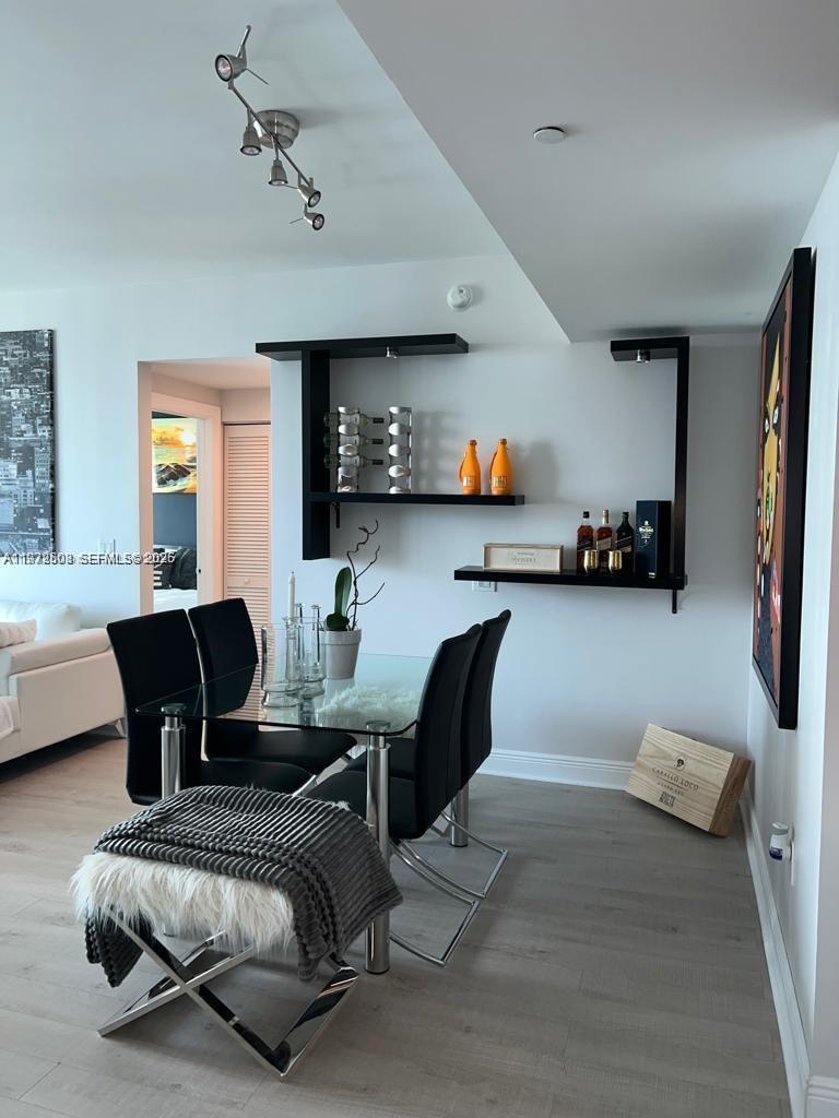 950 Brickell Bay Dr #3105 Miami, FL 33131