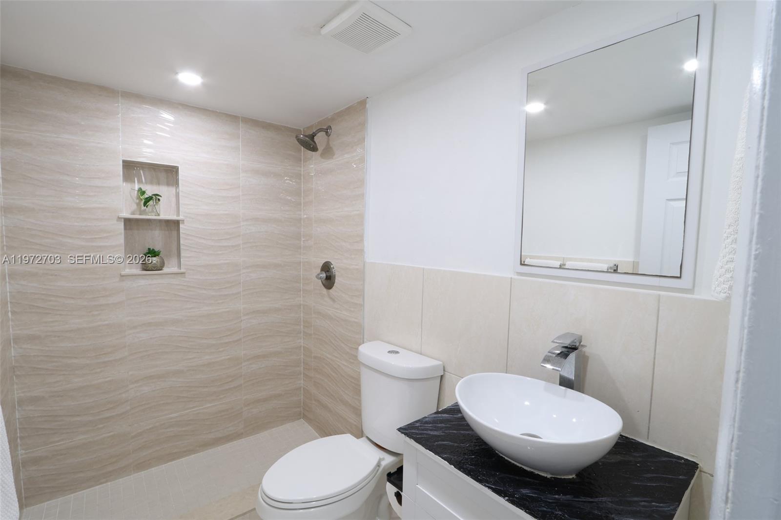 11195 SW 1st St #119 Sweetwater, FL 33174