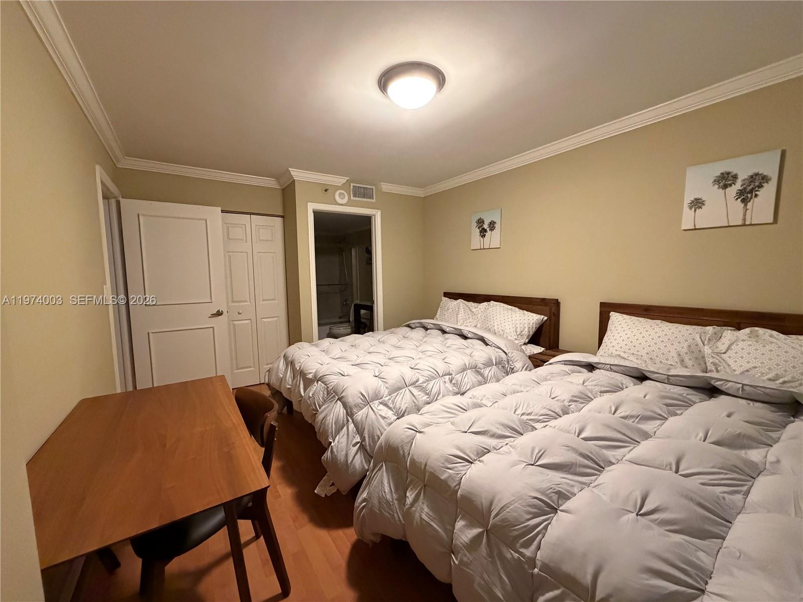 770 NE Claughton Is Dr #1613 Miami, FL 33131