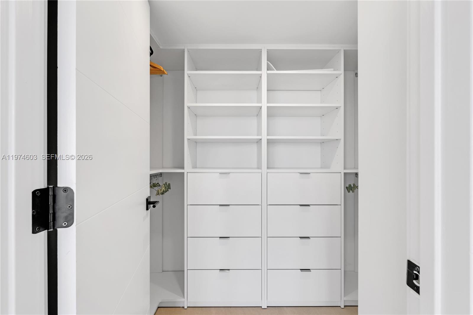 image Casa Del Mar Condos34