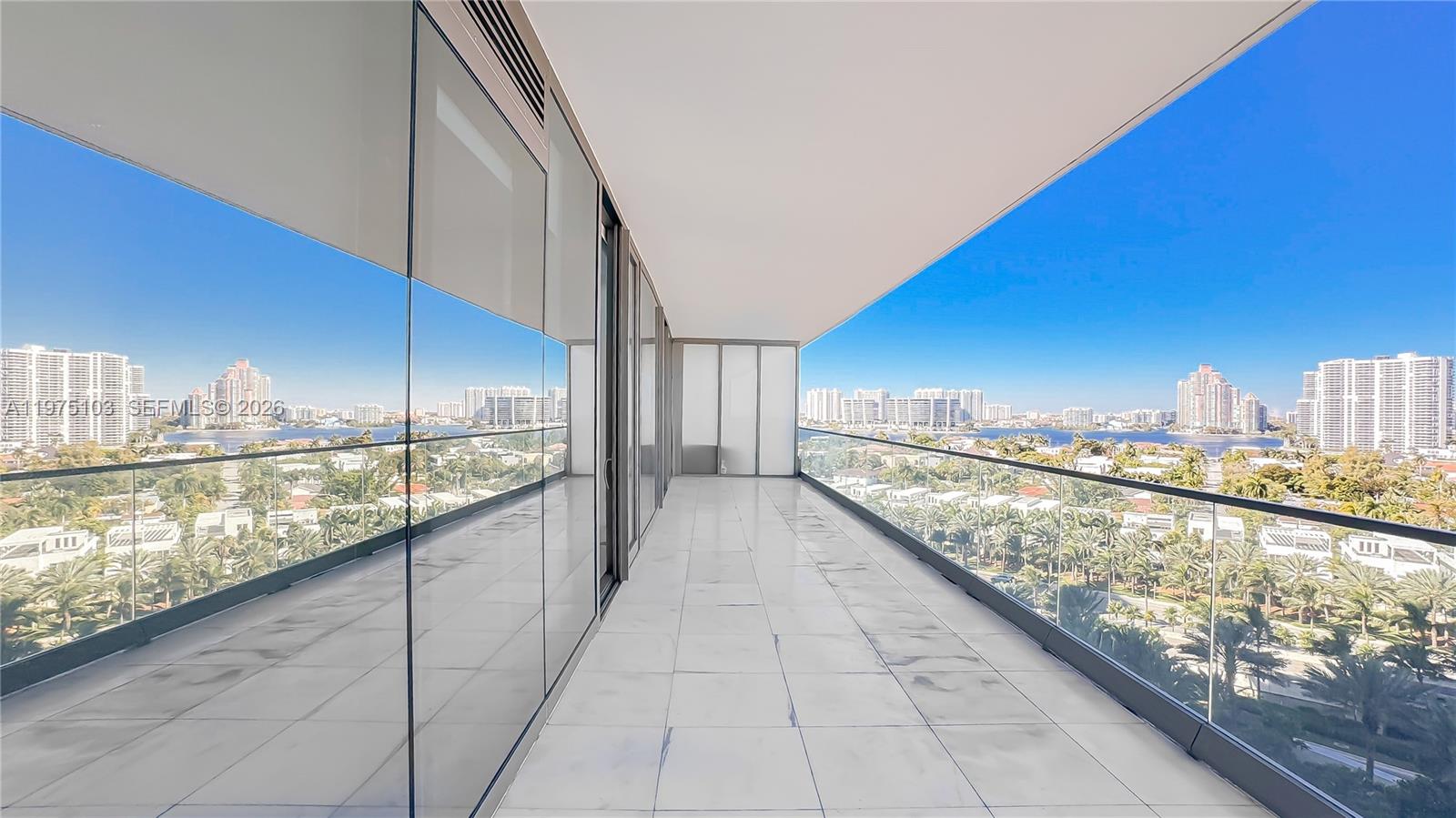 18975 Collins Ave #801 Sunny Isles Beach, FL 33160