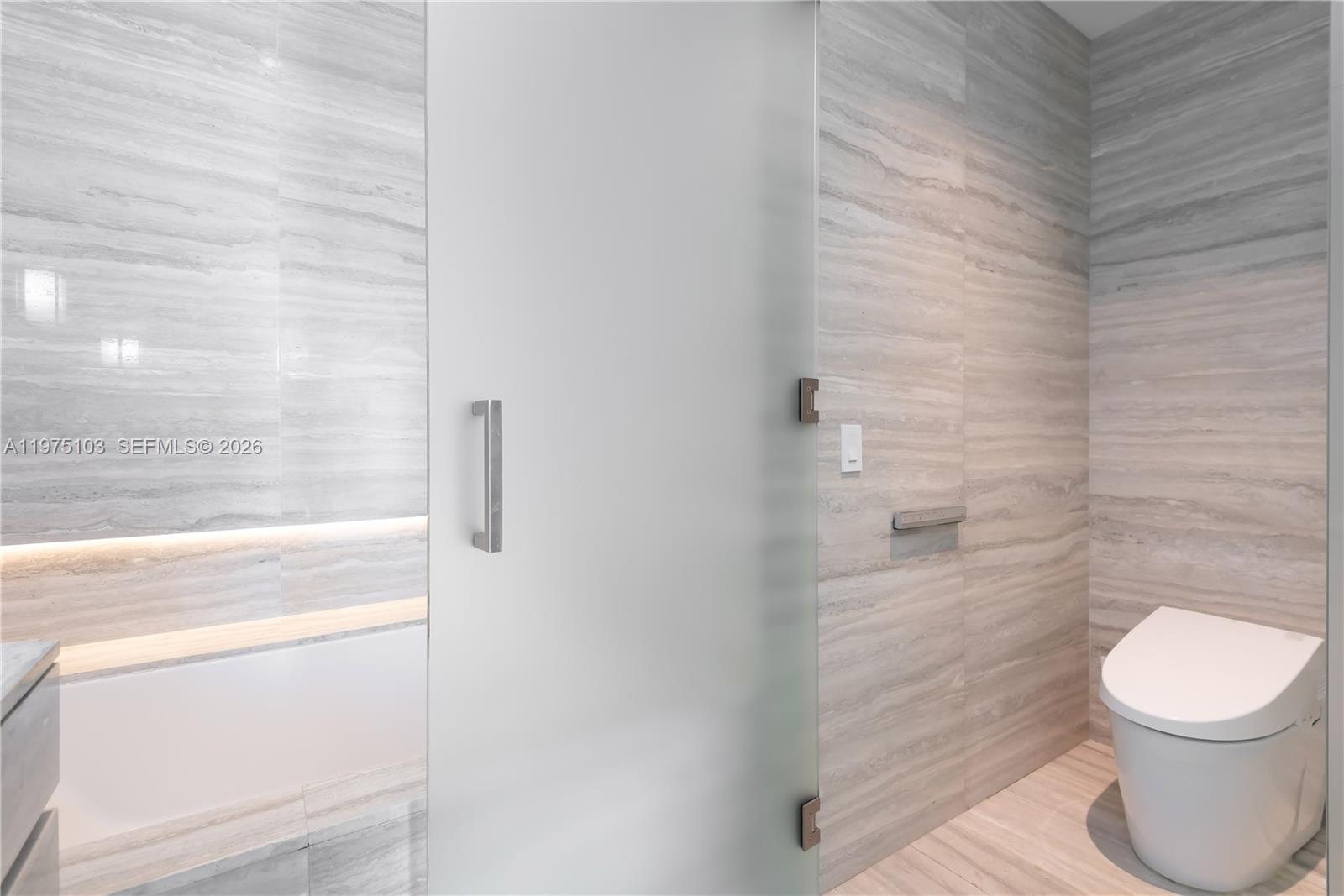 18975 Collins Ave #801 Sunny Isles Beach, FL 33160