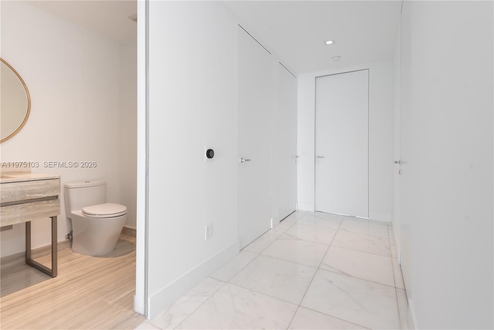 18975 Collins Ave #801 Sunny Isles Beach, FL 33160