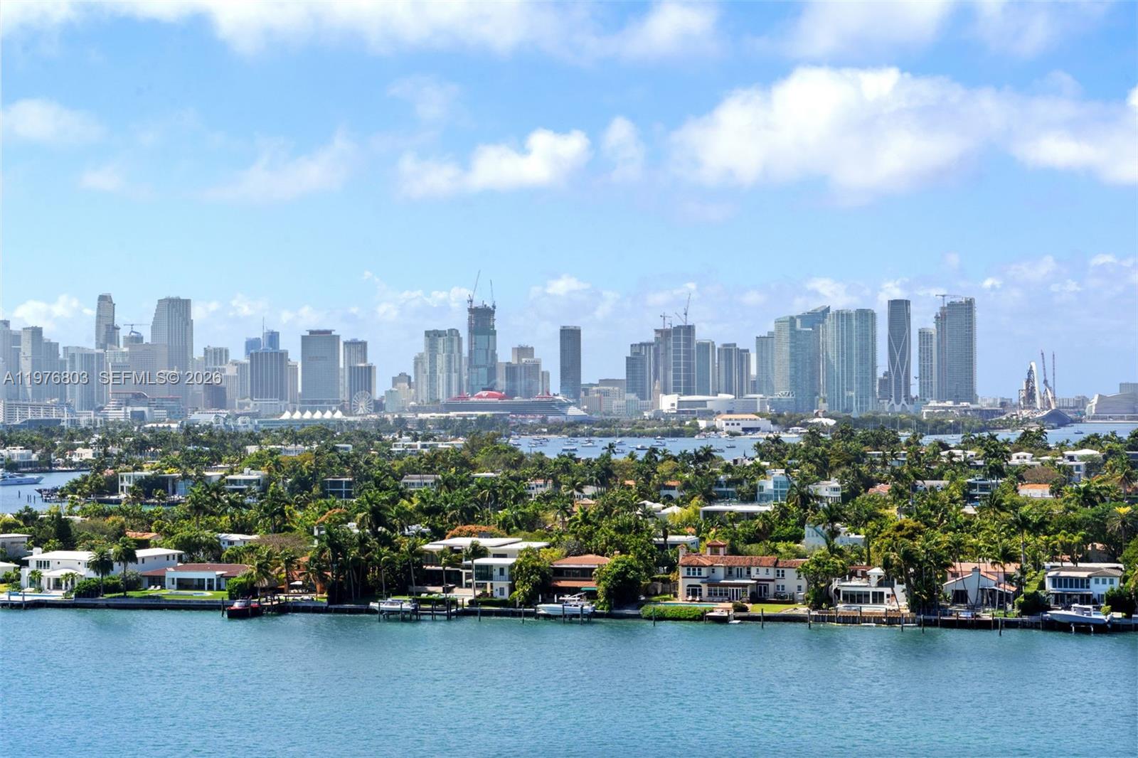 3 Island Ave #PH-G Miami Beach, FL 33139