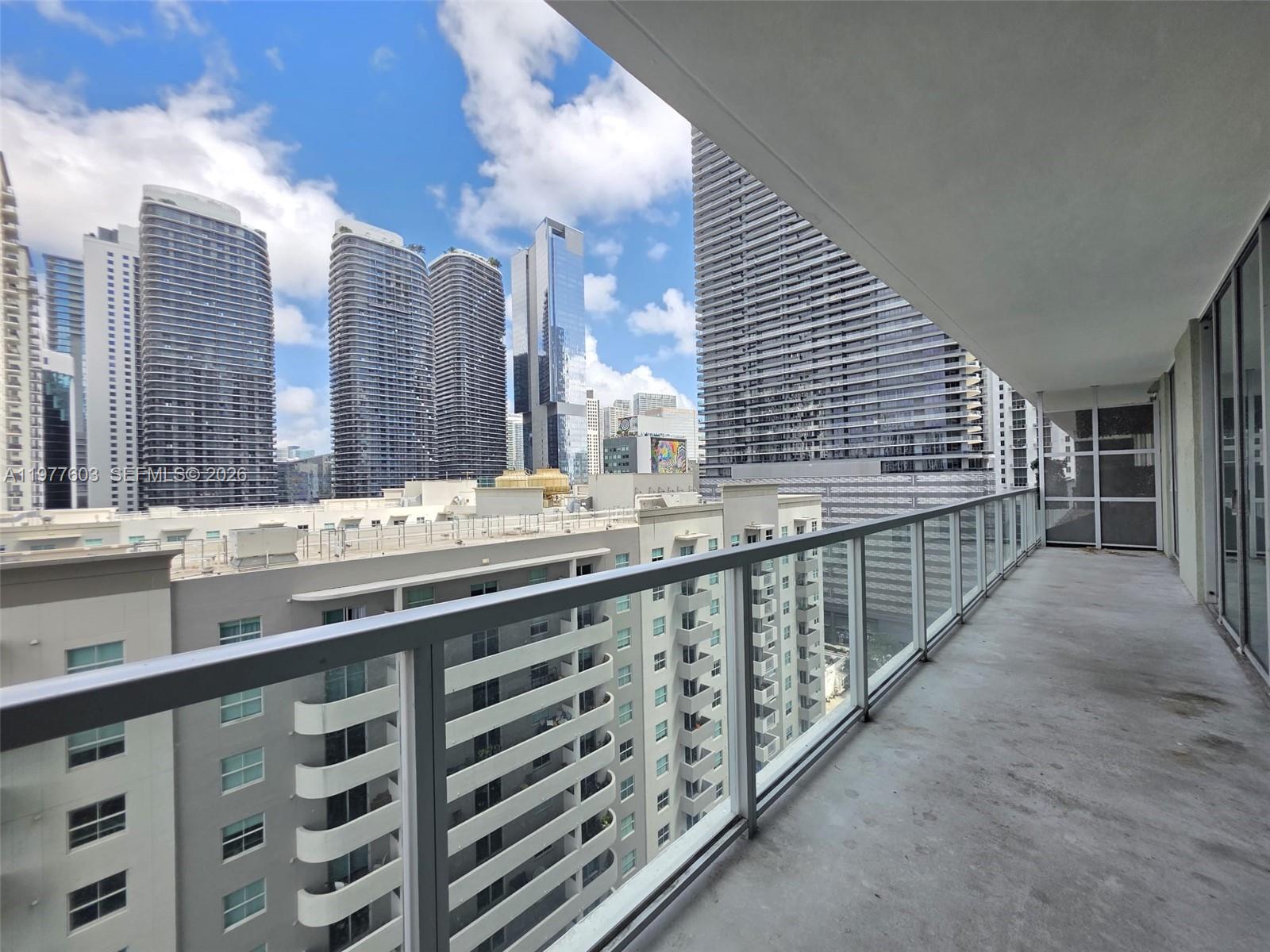 1111 SW 1st Ave #1823-N Miami, FL 33130