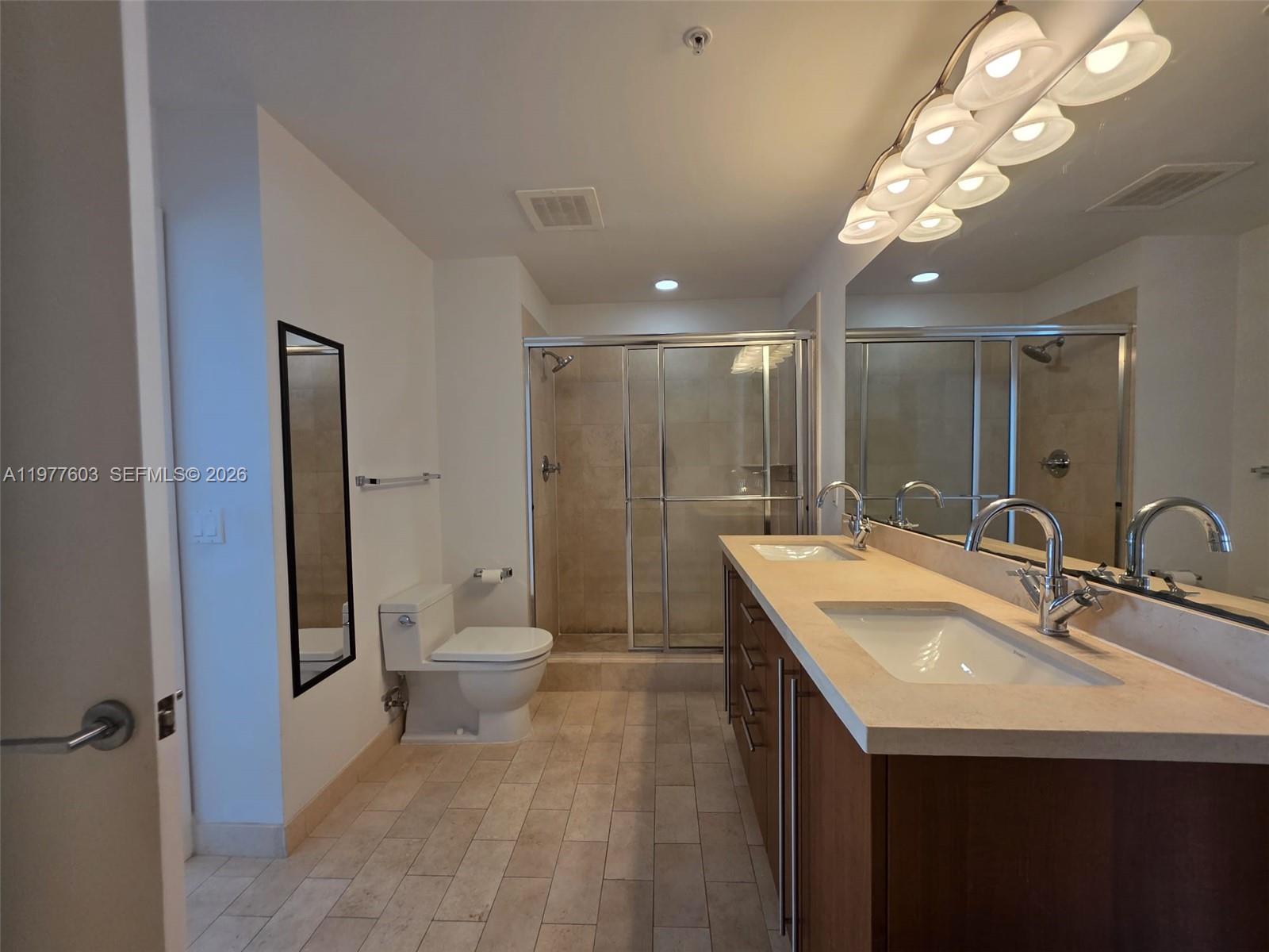 1111 SW 1st Ave #1823-N Miami, FL 33130