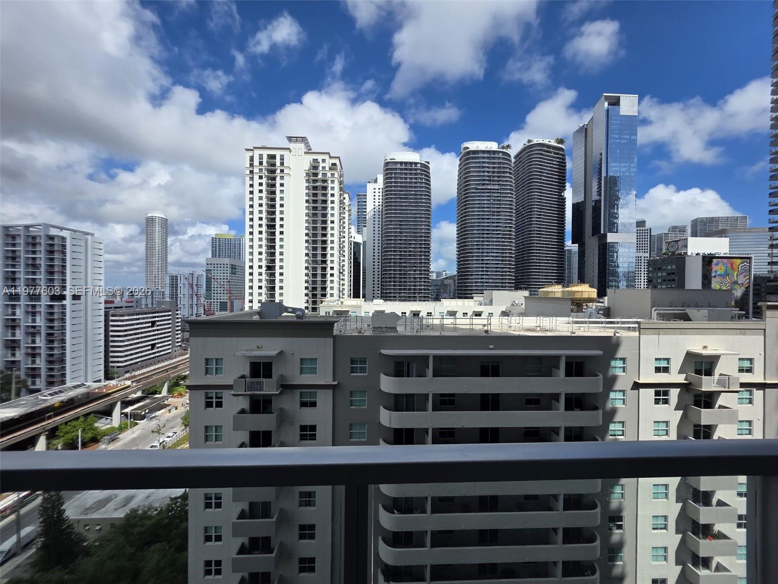 1111 SW 1st Ave #1823-N Miami, FL 33130