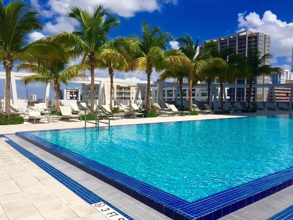 1111 SW 1st Ave #1823-N Miami, FL 33130