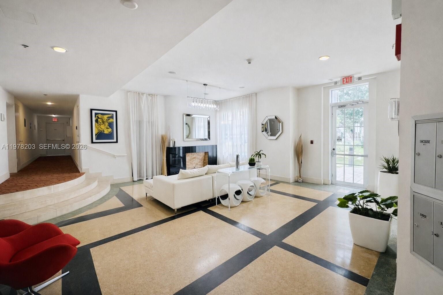 1300 Pennsylvania Ave #109 Miami Beach, FL 33139