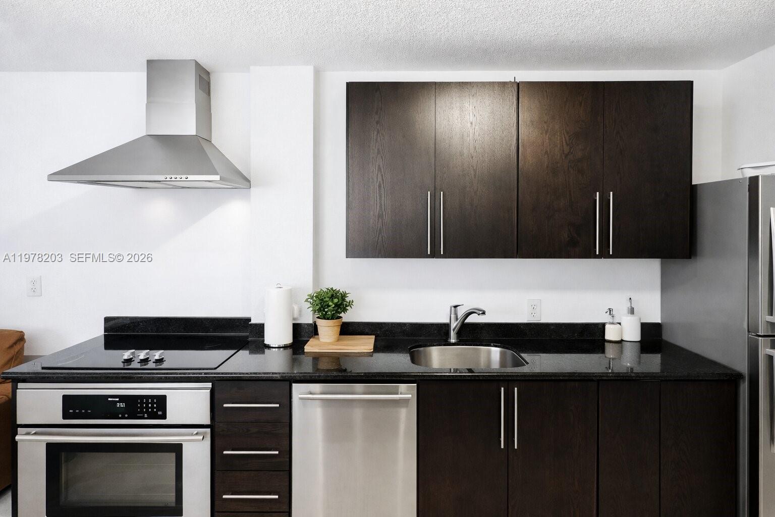 1300 Pennsylvania Ave #109 Miami Beach, FL 33139