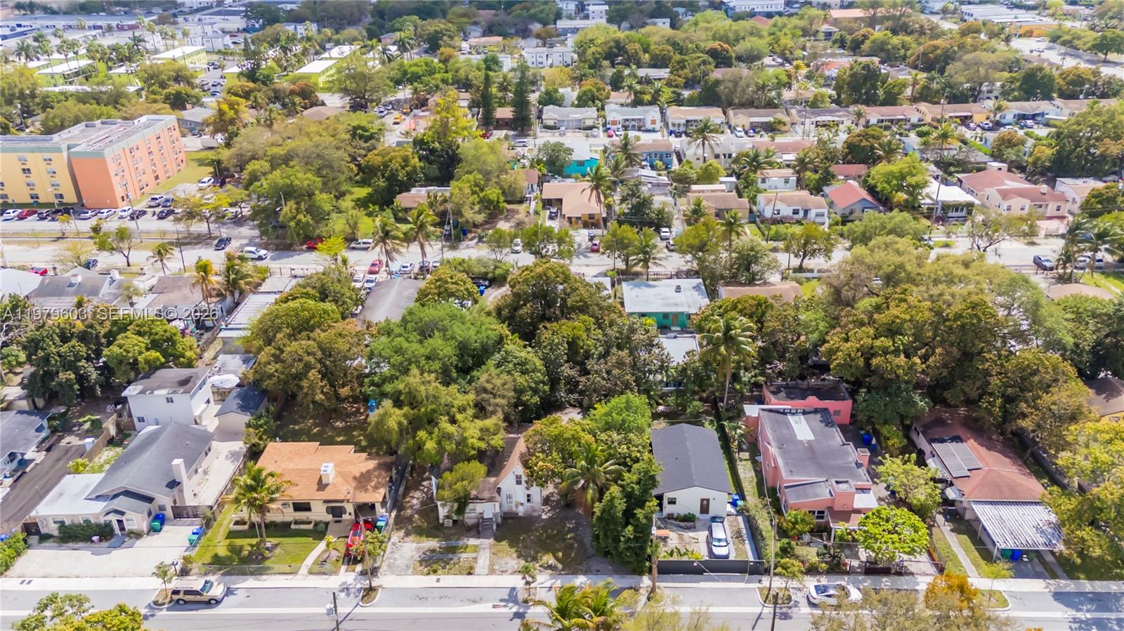 98 NE 70th St Miami, FL 33138