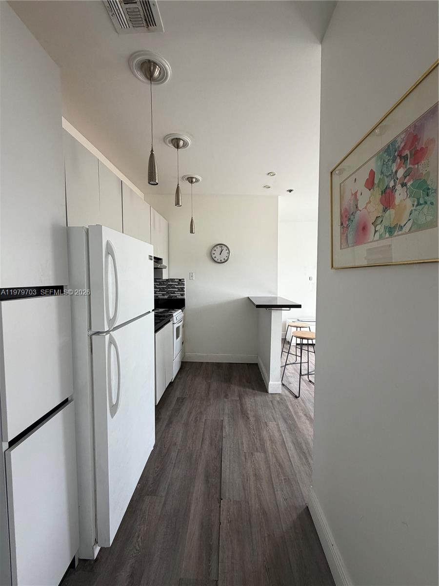 1244 Pennsylvania Ave #305 Miami Beach, FL 33139