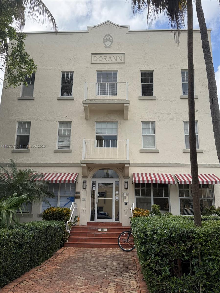 1244 Pennsylvania Ave #305 Miami Beach, FL 33139