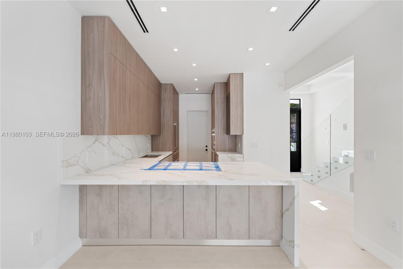 2710 S Le Jeune Rd Coral Gables, FL 33134