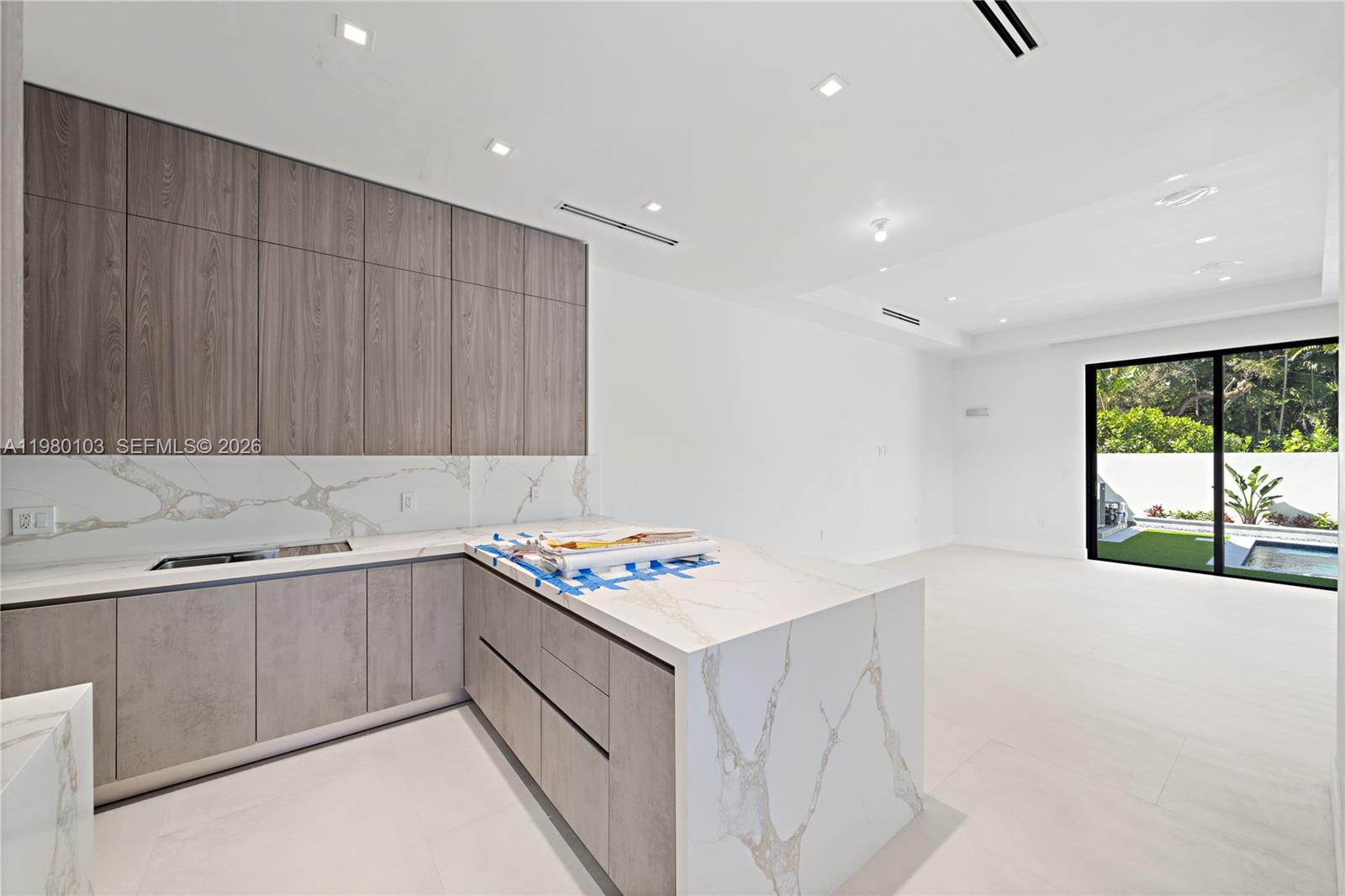 2710 S Le Jeune Rd Coral Gables, FL 33134