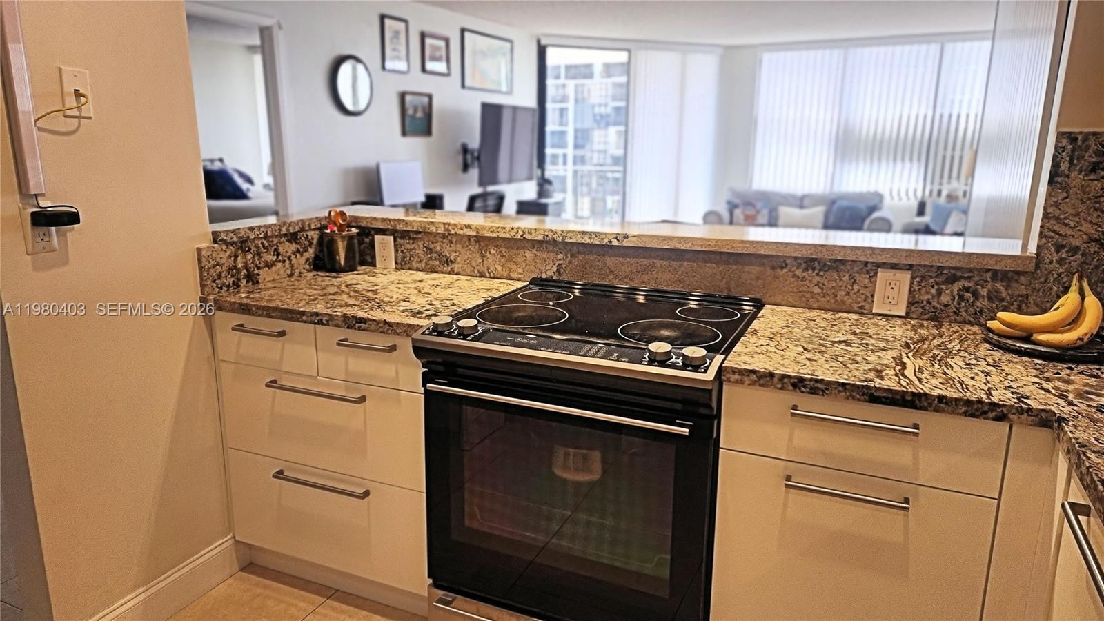 1901 Brickell Ave #B1407 Miami, FL 33129