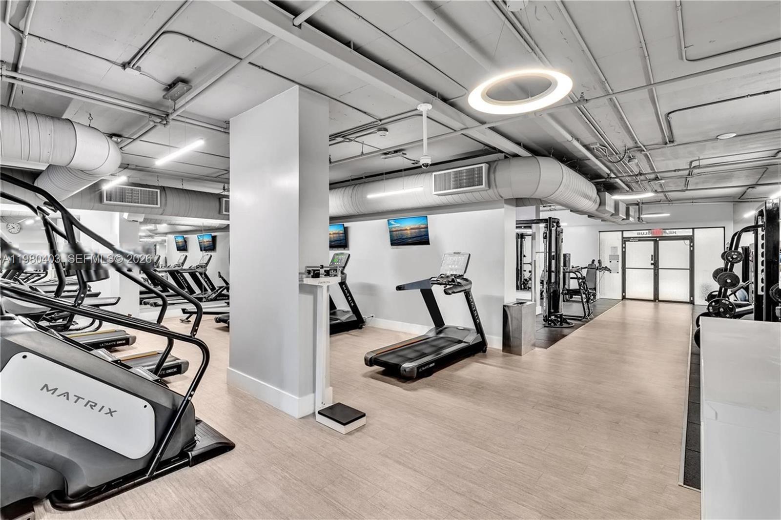 1901 Brickell Ave #B1407 Miami, FL 33129