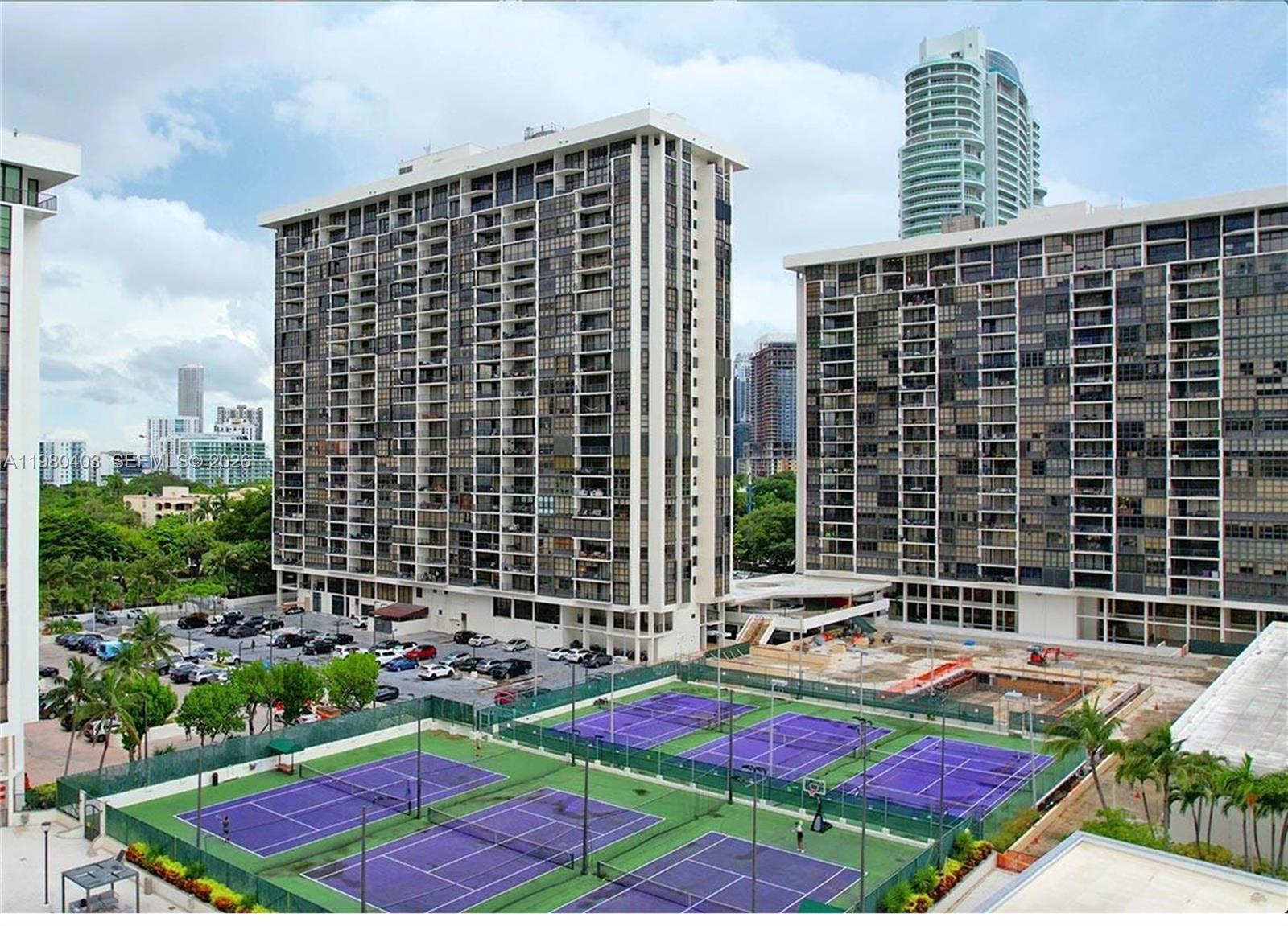 1901 Brickell Ave #B1407 Miami, FL 33129