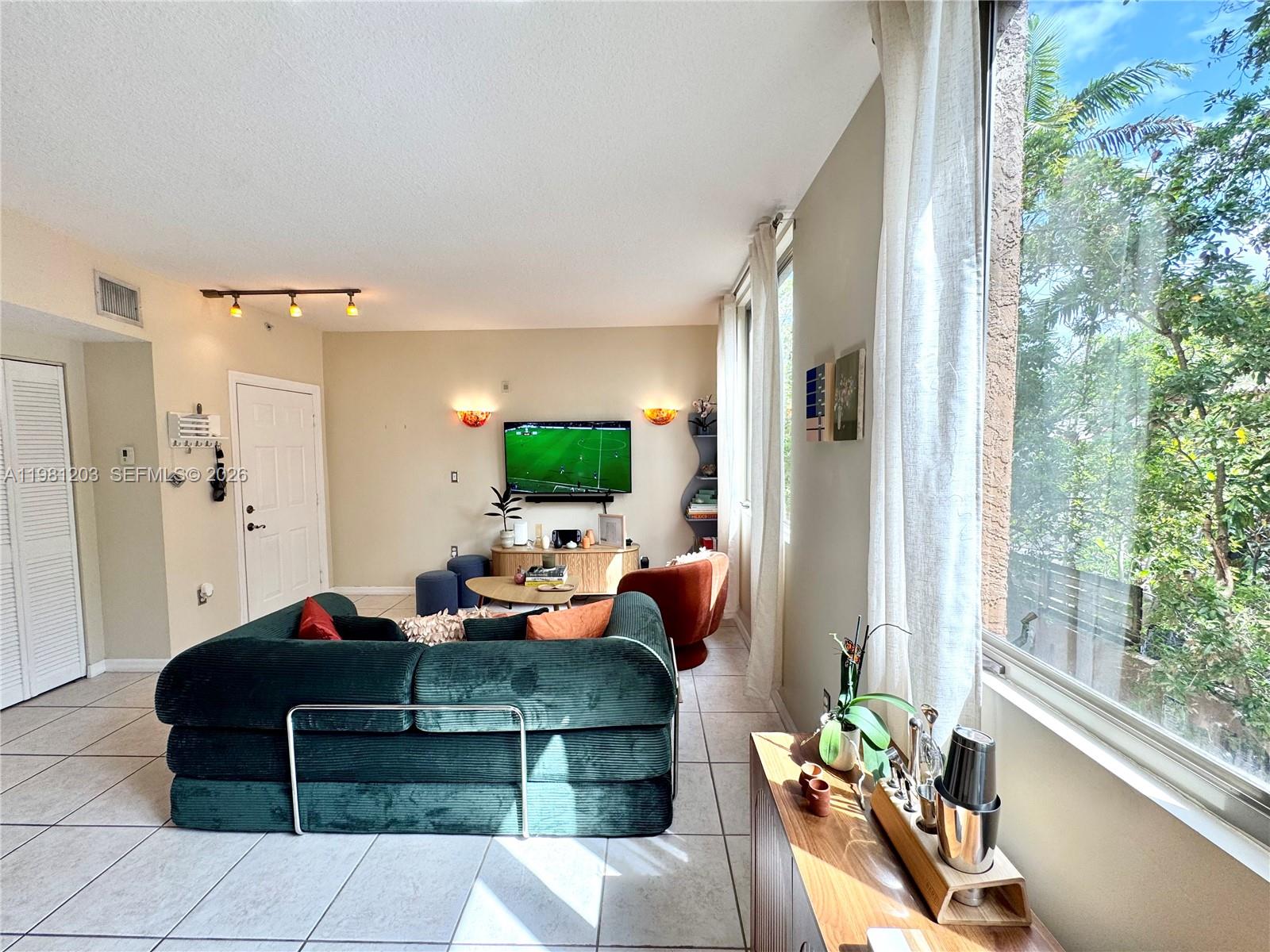 2630 SW 28th #1 Miami, FL 33133