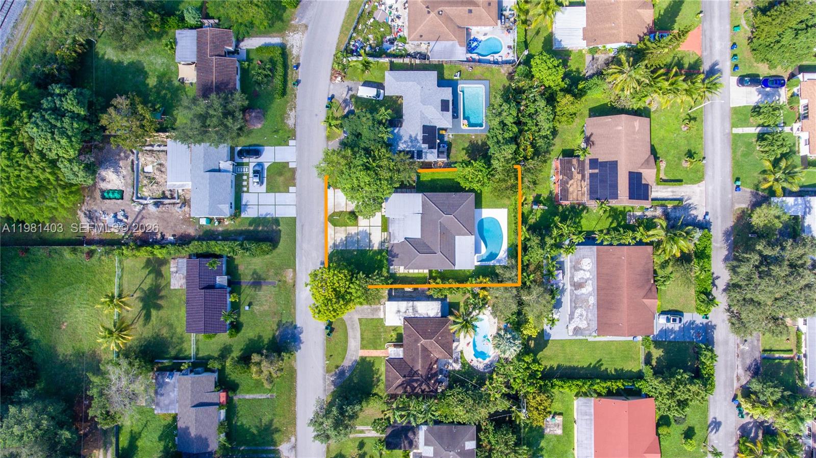 10845 Peachtree Dr #10845 Miami, FL 33161