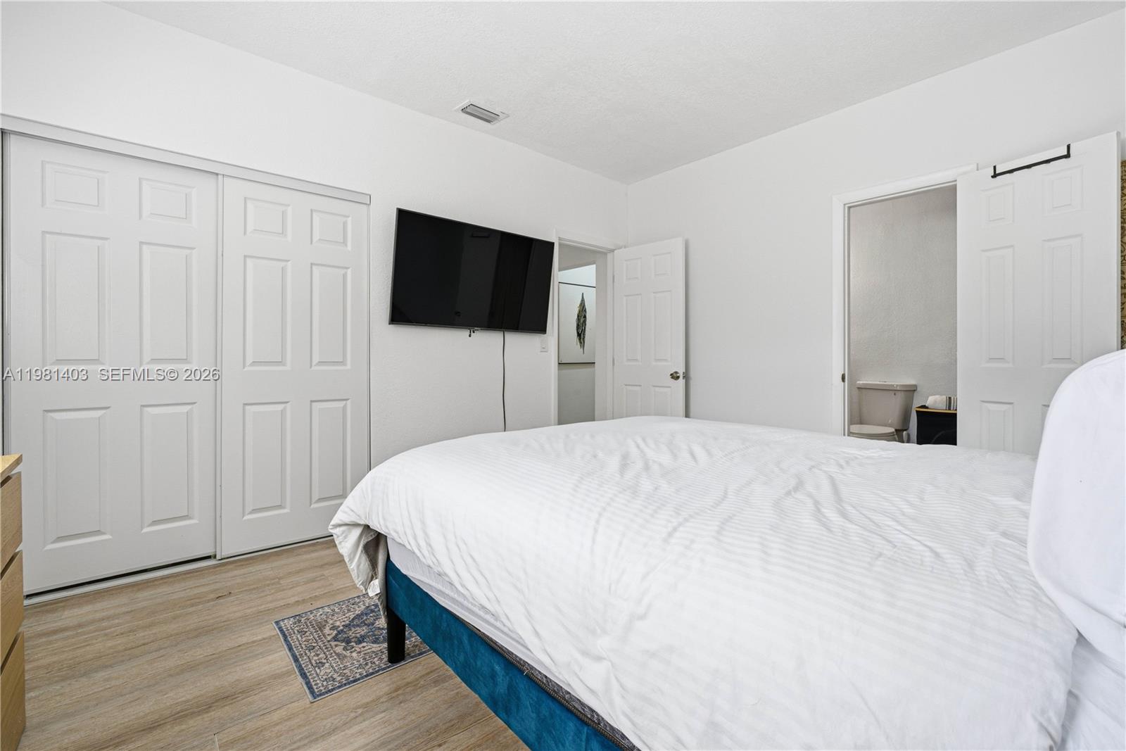 10845 Peachtree Dr #10845 Miami, FL 33161