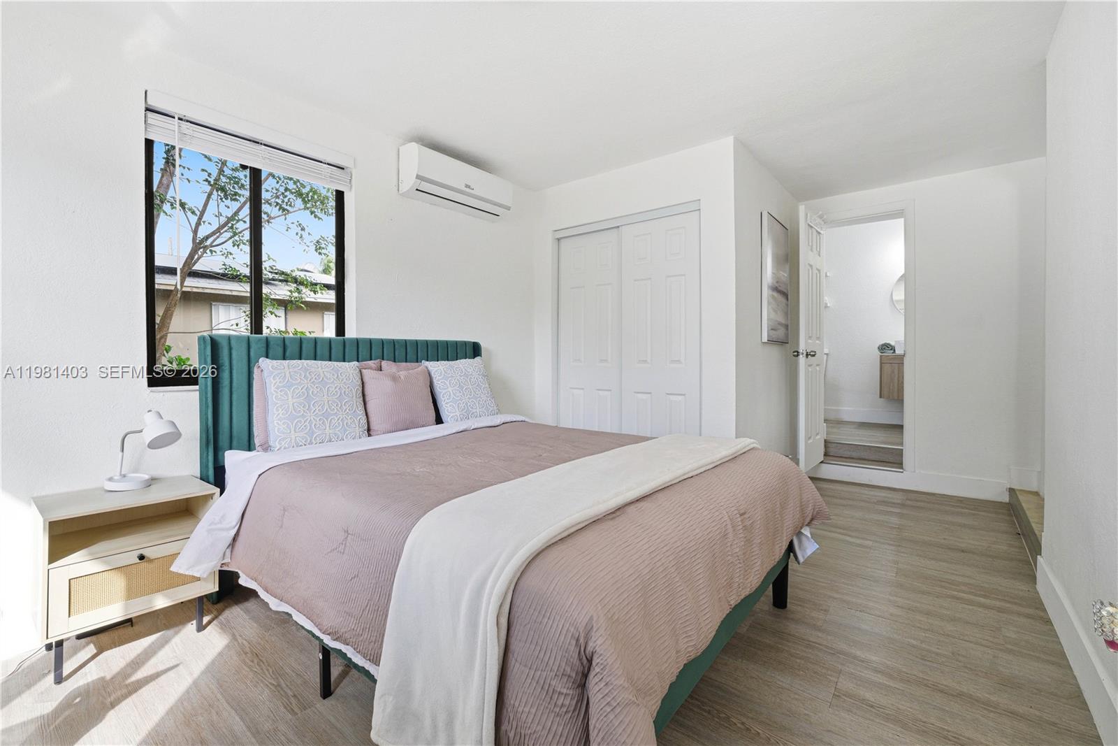 10845 Peachtree Dr #10845 Miami, FL 33161