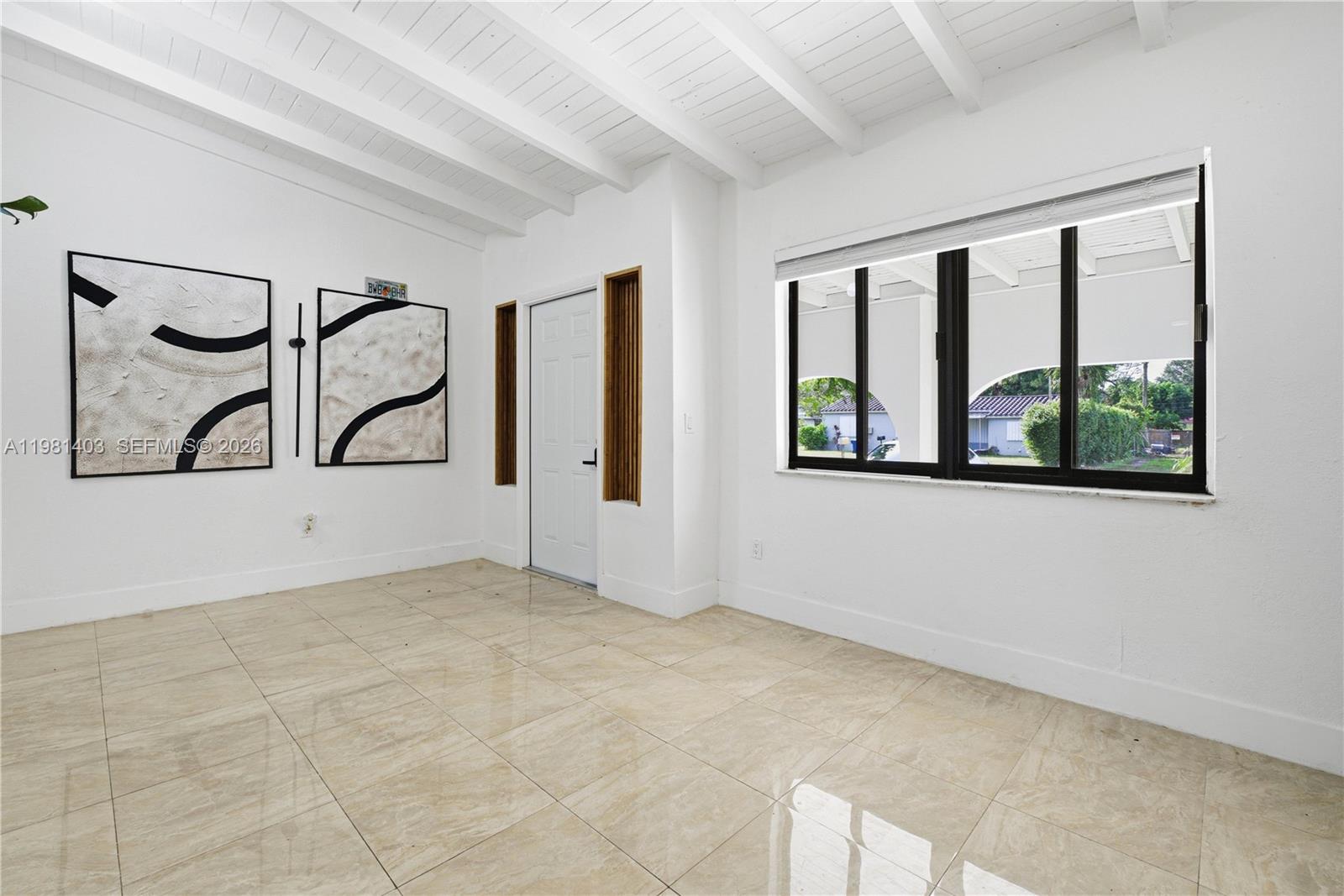 10845 Peachtree Dr #10845 Miami, FL 33161