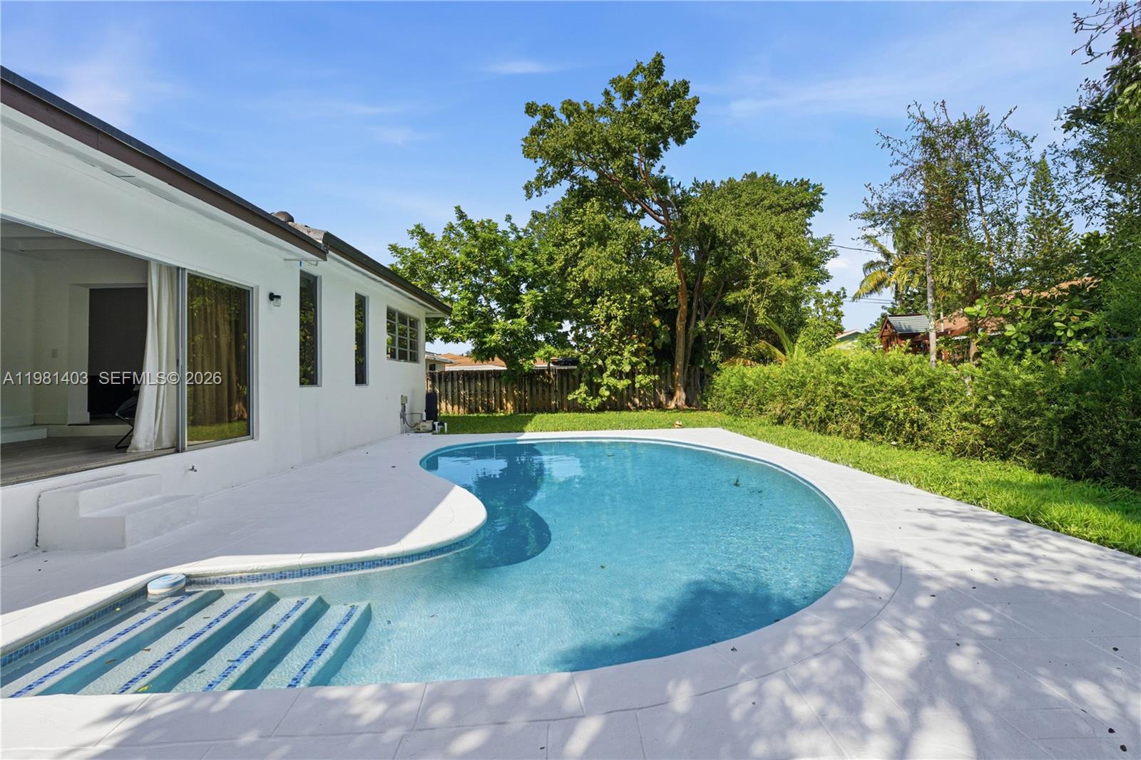 10845 Peachtree Dr #10845 Miami, FL 33161