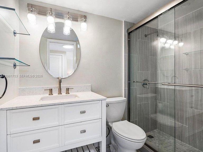 40 Isle Of Venice Dr #6 Fort Lauderdale, FL 33301