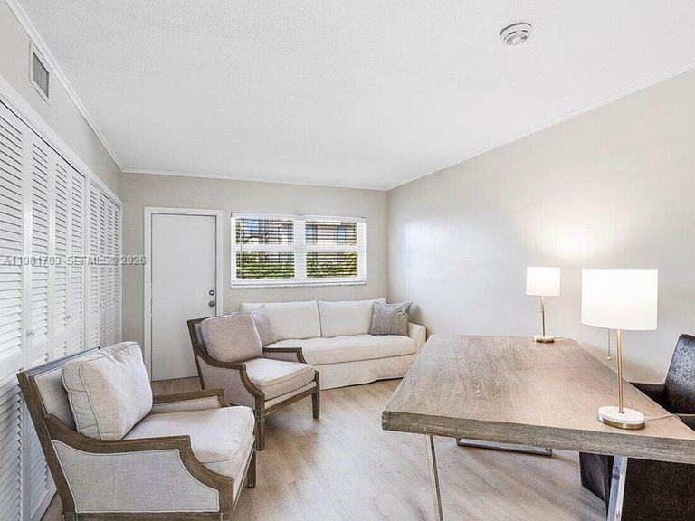 40 Isle Of Venice Dr #6 Fort Lauderdale, FL 33301