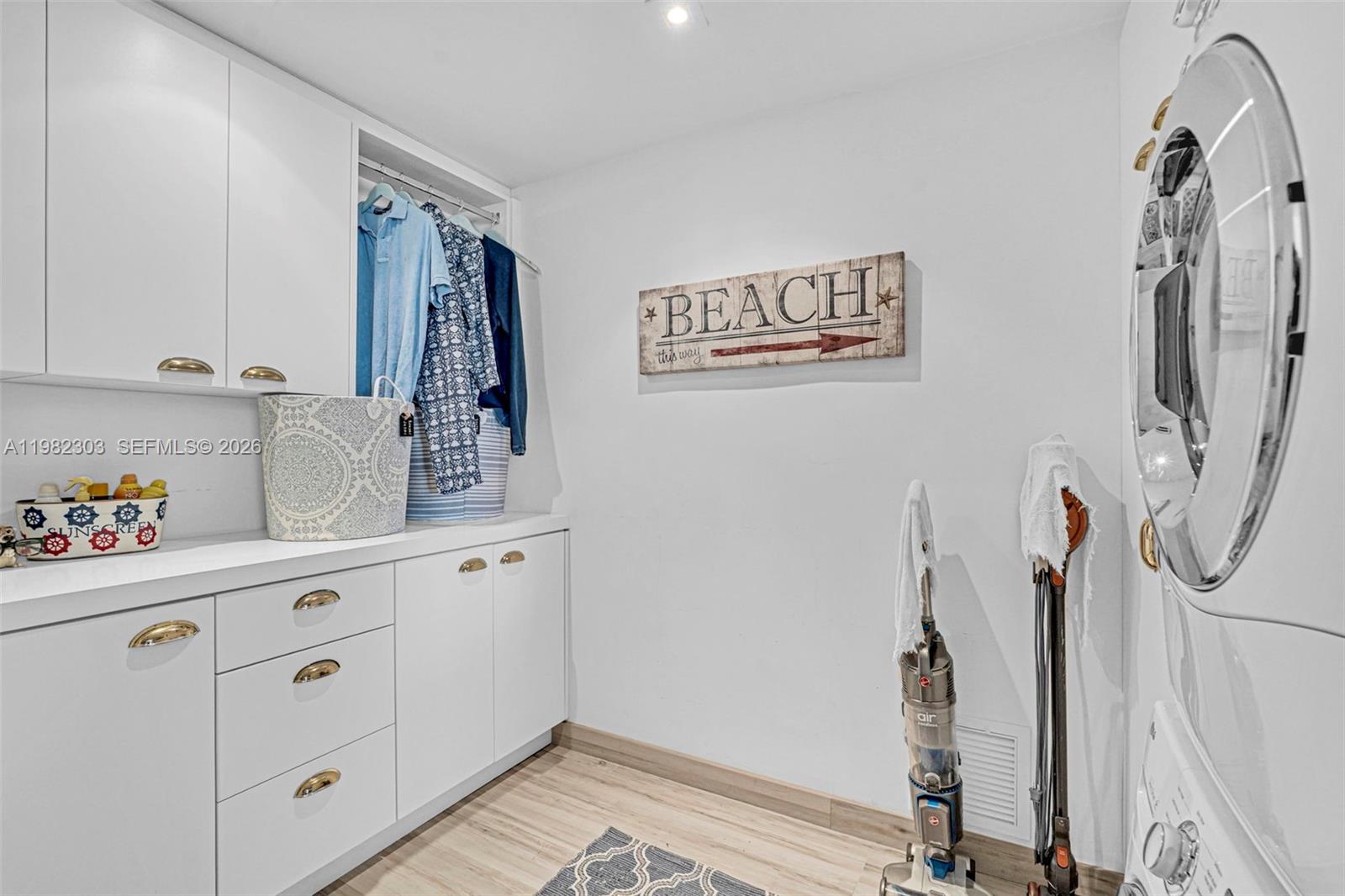 4925 Collins Ave #4A Miami Beach, FL 33140