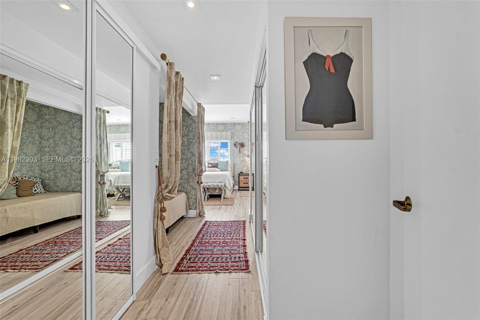 4925 Collins Ave #4A Miami Beach, FL 33140