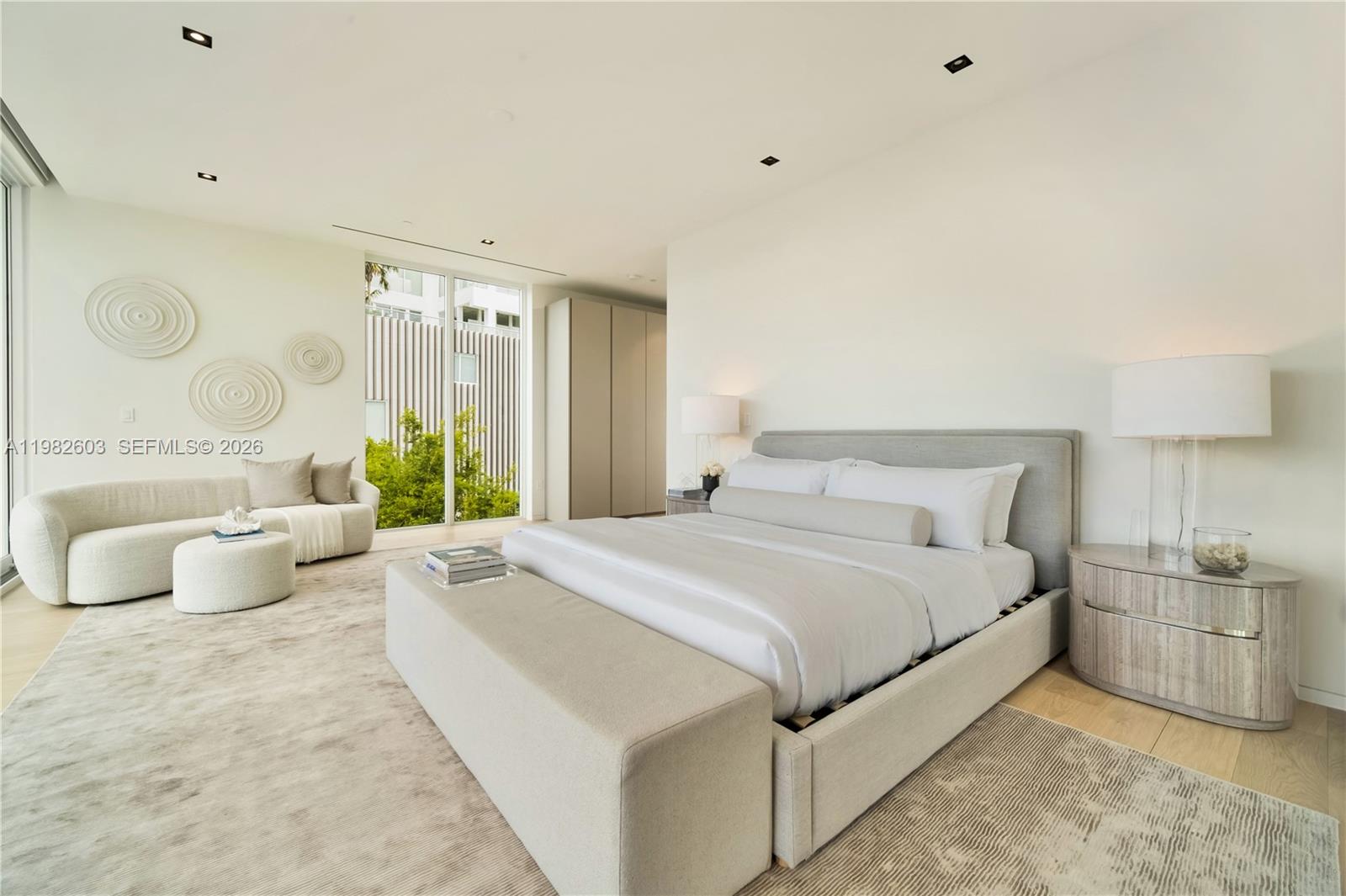 1011 W 48th St #8 Miami Beach, FL 33140