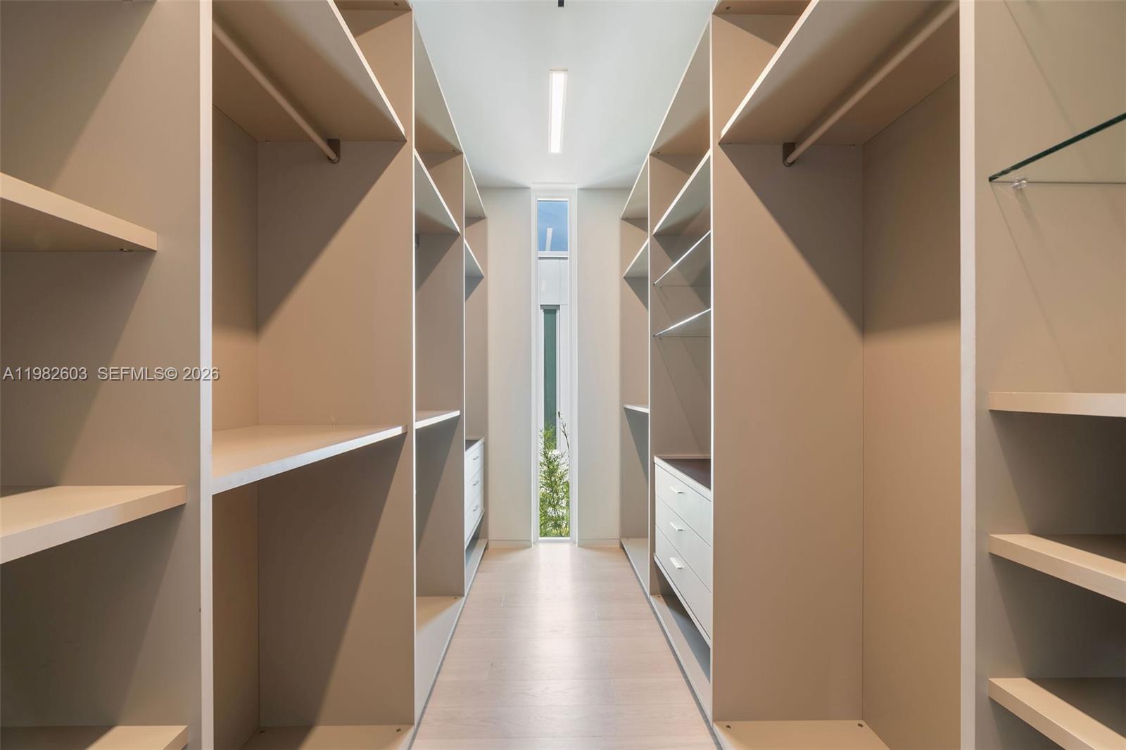 1011 W 48th St #8 Miami Beach, FL 33140