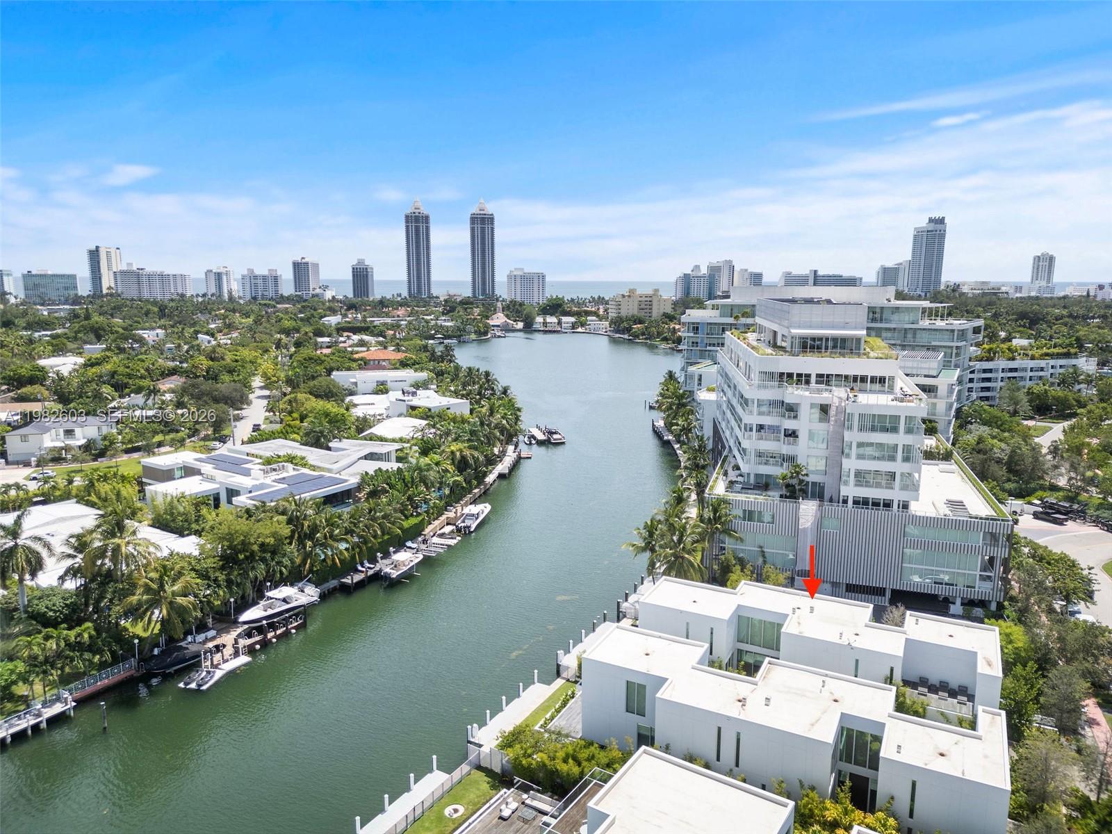 1011 W 48th St #8 Miami Beach, FL 33140