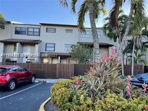 10060 NW 9th St Cir #4 Miami, FL 33172