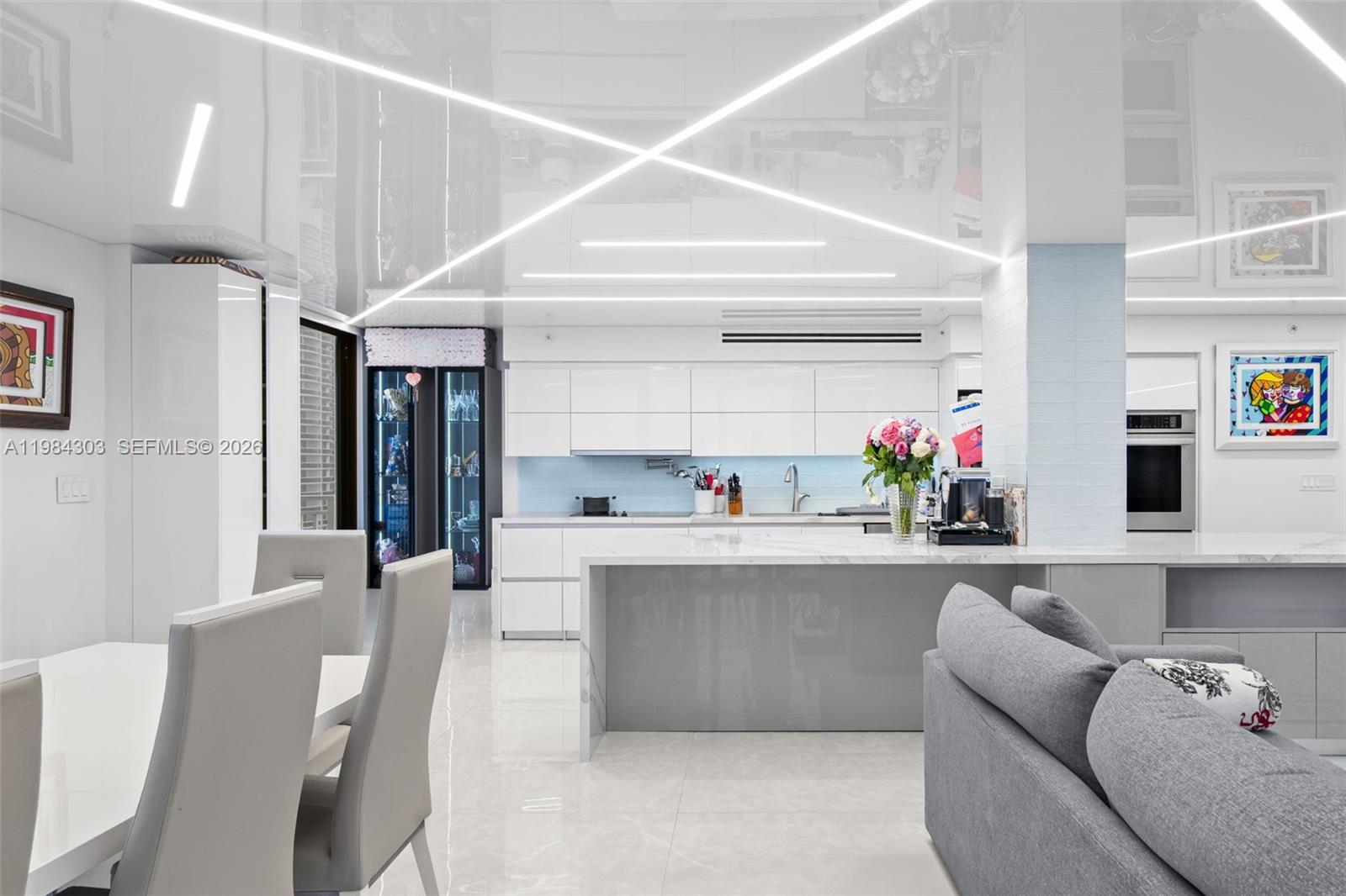 210 174th St #2319 Sunny Isles Beach, FL 33160