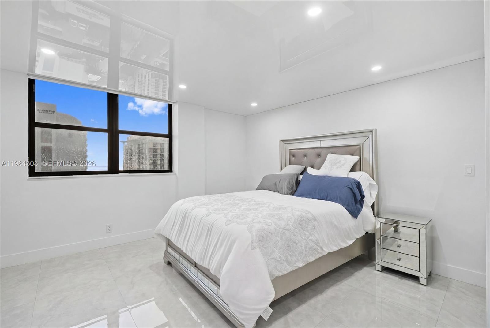 210 174th St #2319 Sunny Isles Beach, FL 33160