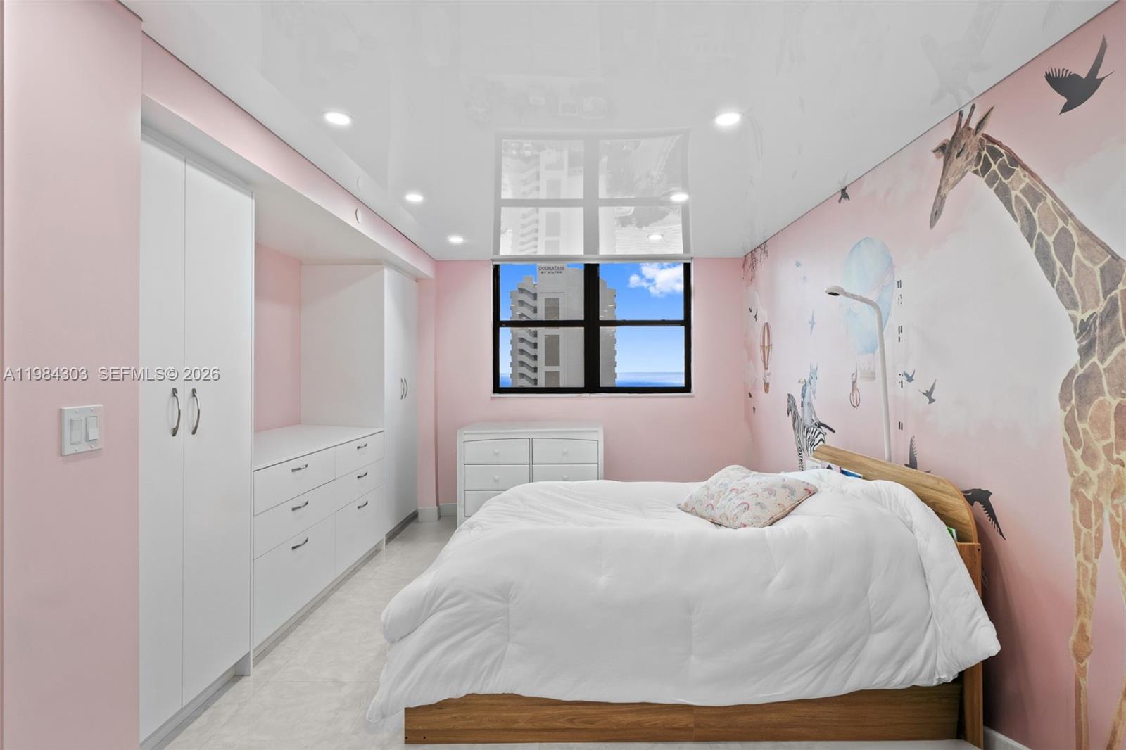 210 174th St #2319 Sunny Isles Beach, FL 33160