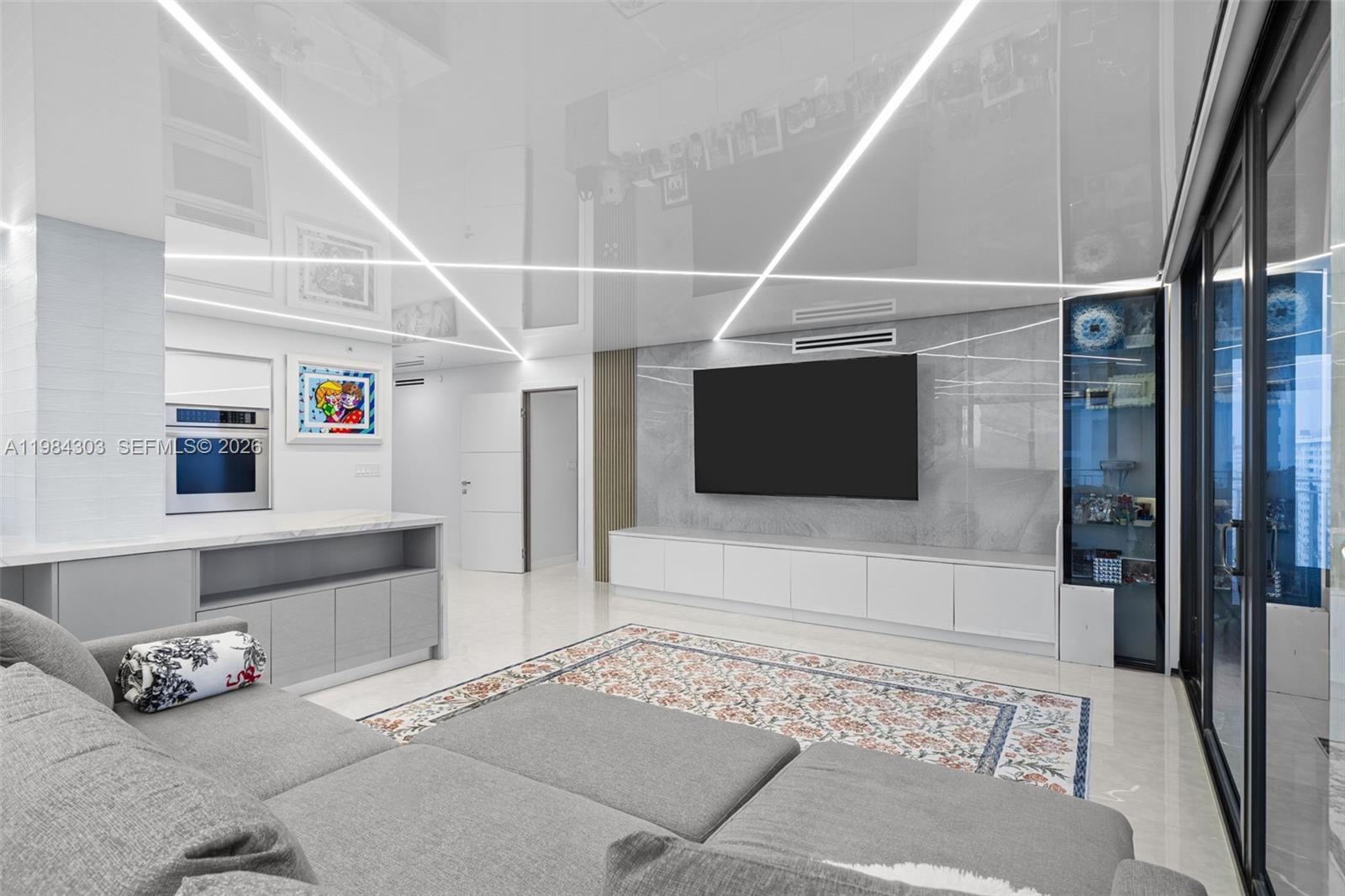 210 174th St #2319 Sunny Isles Beach, FL 33160