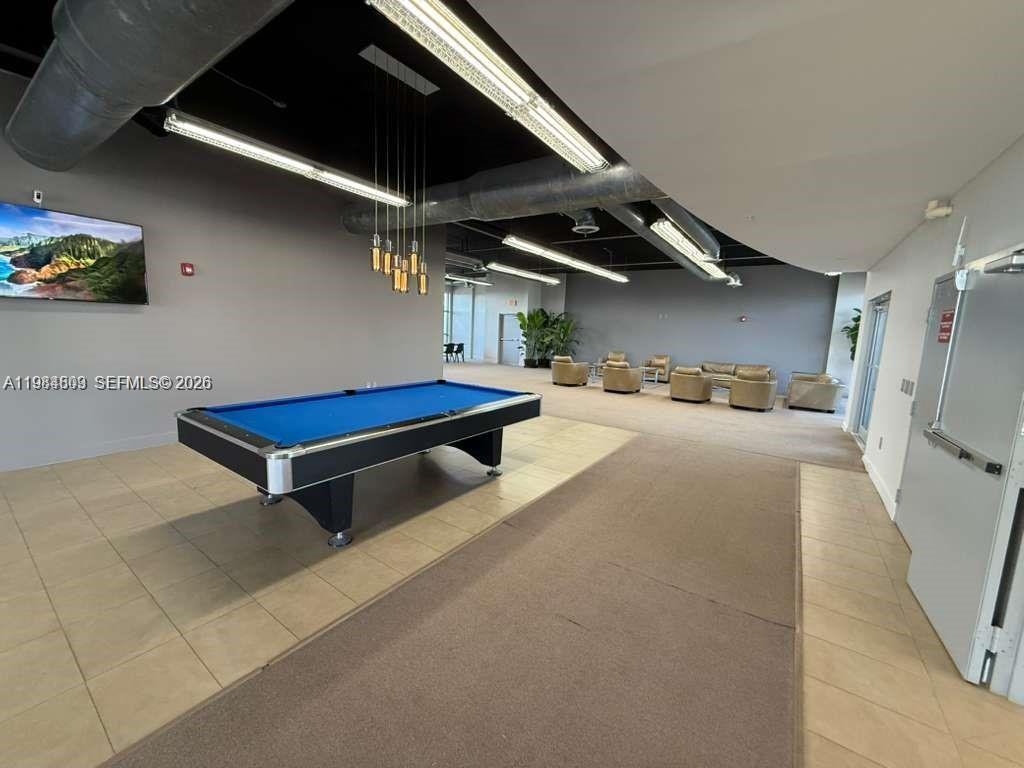 36 NW 6th Ave #408 Miami, FL 33128