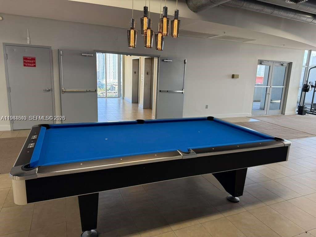 36 NW 6th Ave #408 Miami, FL 33128